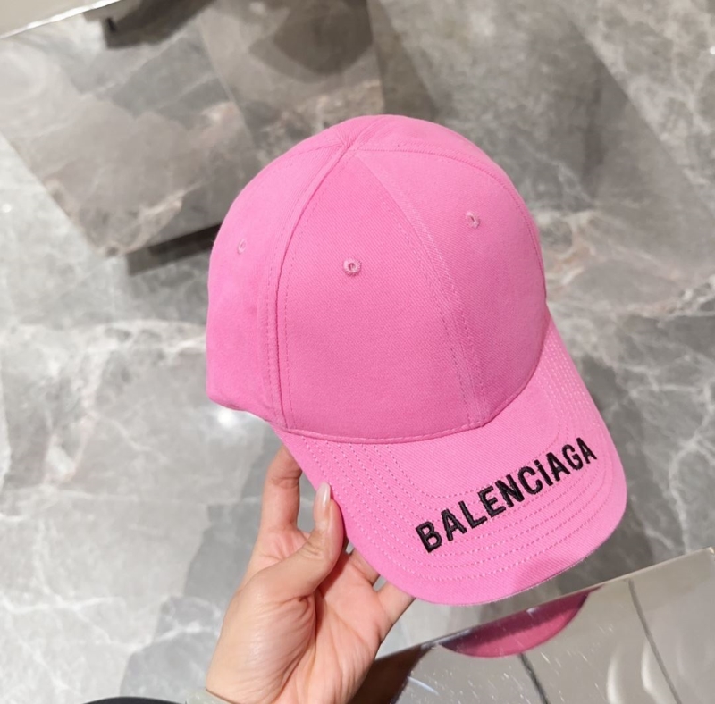 BALENCIAGA